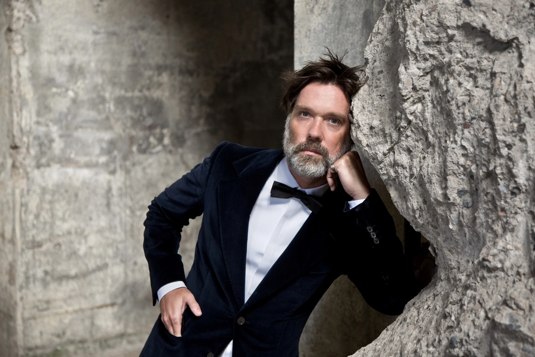 Rufus Wainwright C V. Tony Hauser(2)