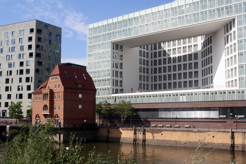 Hamburg Oberhafen @olle August Pixabax
